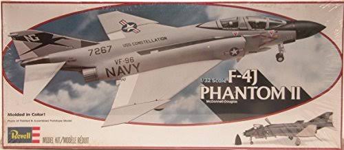 1/32 Scale F-4J Phantom II Model Kit L443