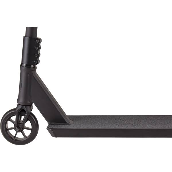 Medium Black Scooter I410