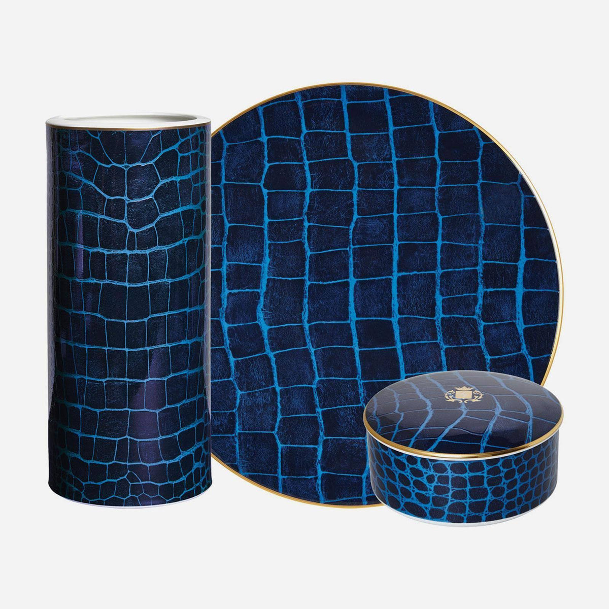 Sapphire Alligator Charger Plate D668788