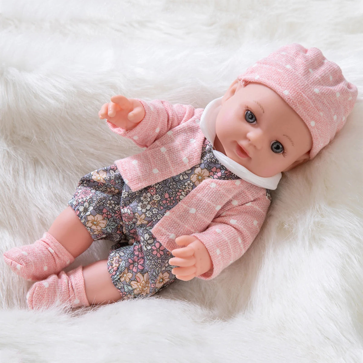 12 inch Realistic Vinyl Reborn Baby Doll with Doll Clothes Q522